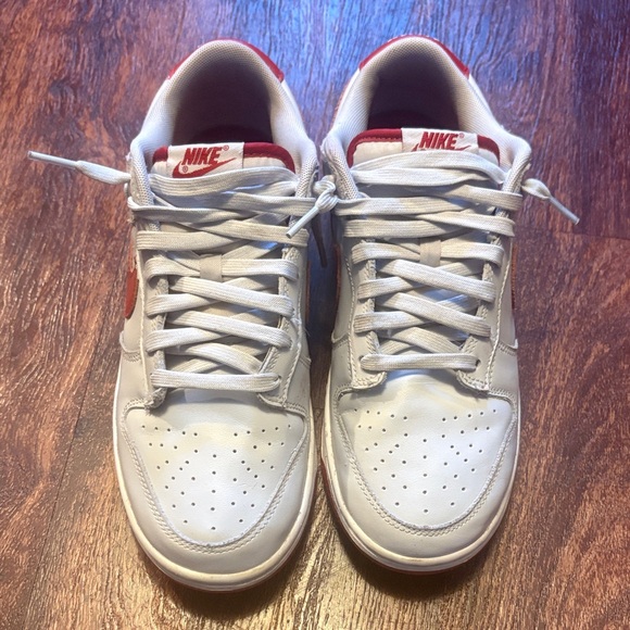 Men’s nike dunk low vast grey varsity red - Picture 2 of 10